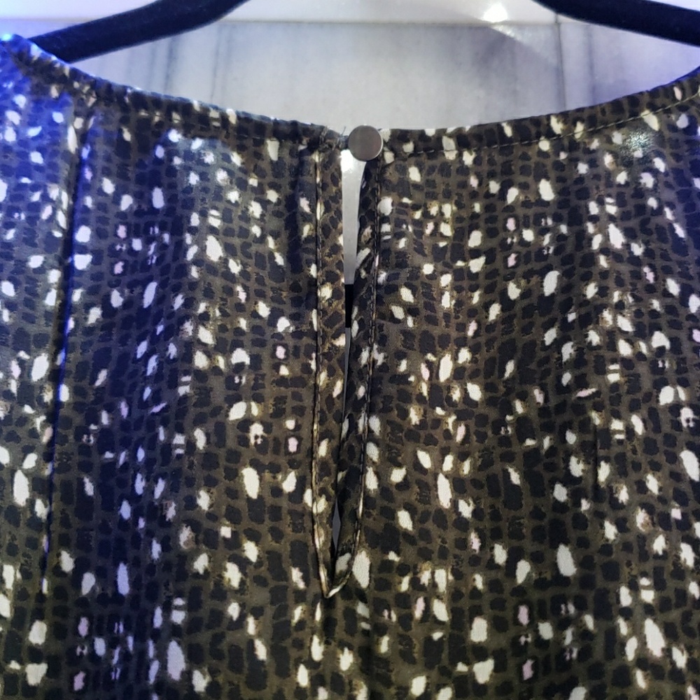 Dress - Picture 6 of 8